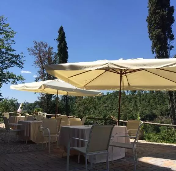 Hotelli Tenuta Di Vico Moricino