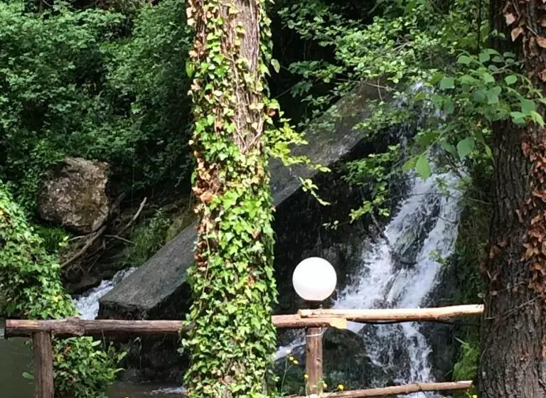 Hotelli Tenuta Di Vico Moricino