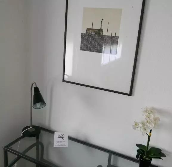 پانسیون Guesthouse Flora