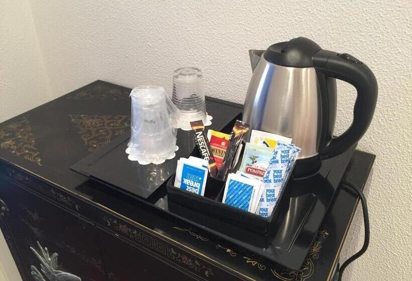 펜션 Guesthouse Flora