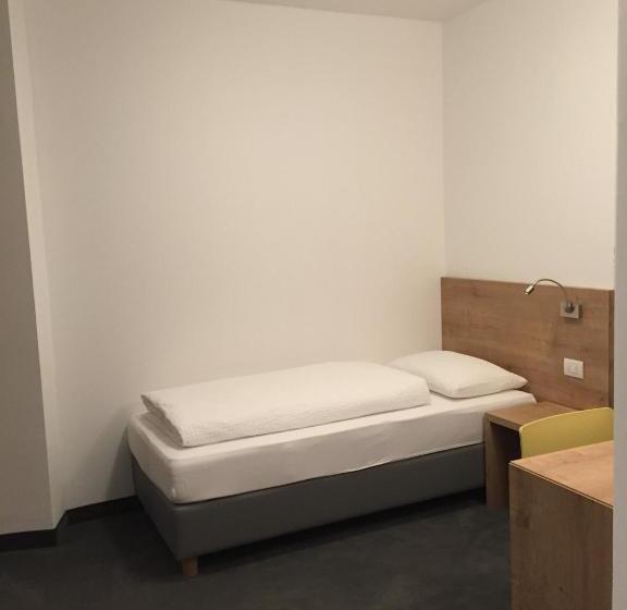 펜션 R&b La Calzoleria