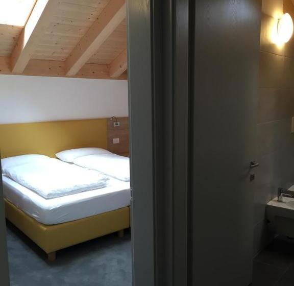 펜션 R&b La Calzoleria