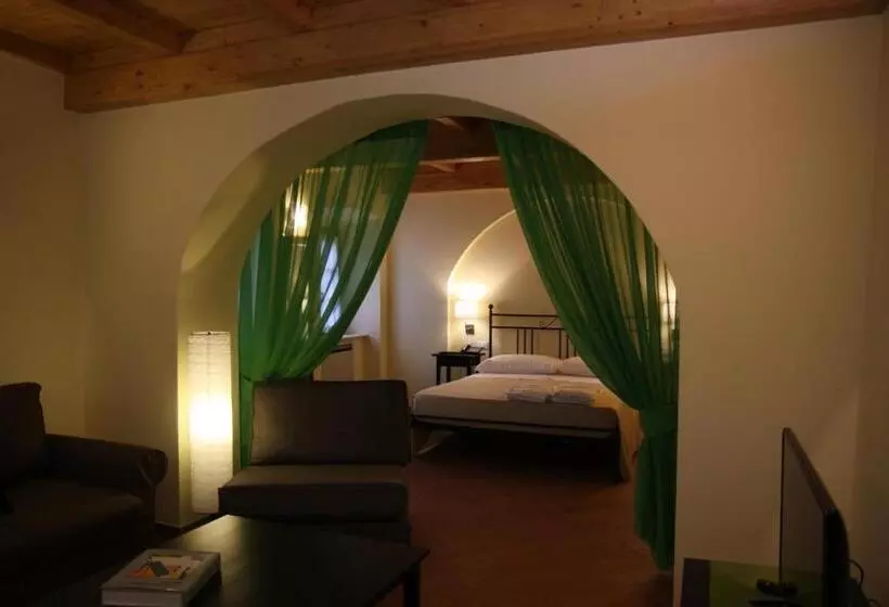 Retkeilymaja Locanda Il Monastero