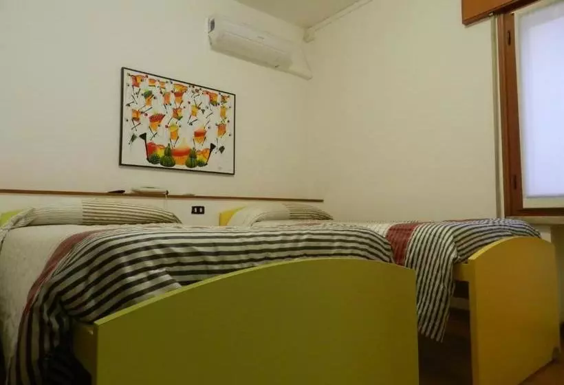 Retkeilymaja Locanda Trattoria Caffè Cavour