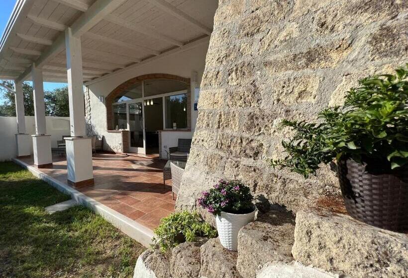 هتل Agriturismo Antichi Ulivi