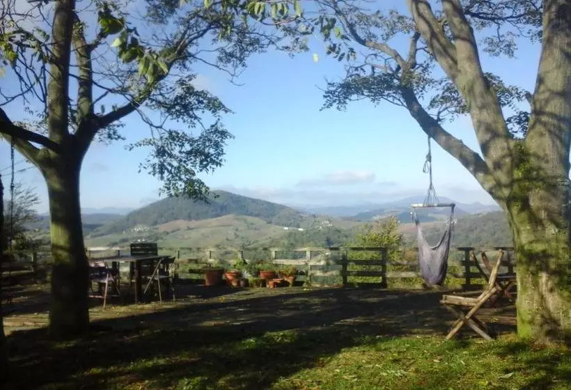 ホテル Agriturismo Monte Genesio