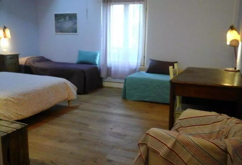 ホテル Agriturismo Monte Genesio
