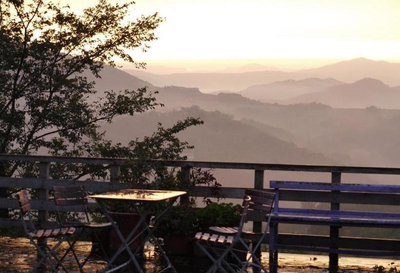 Отель Agriturismo Monte Genesio