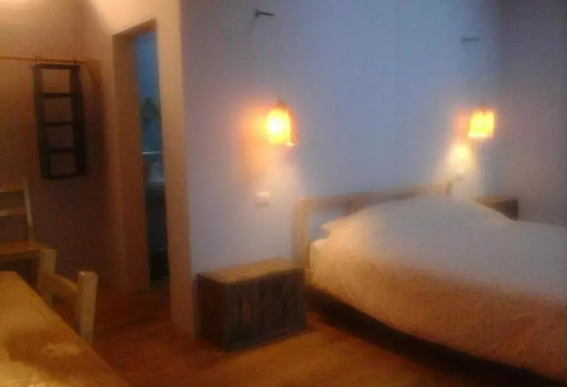 ホテル Agriturismo Monte Genesio