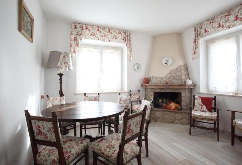 펜션 La Maga Del Lago