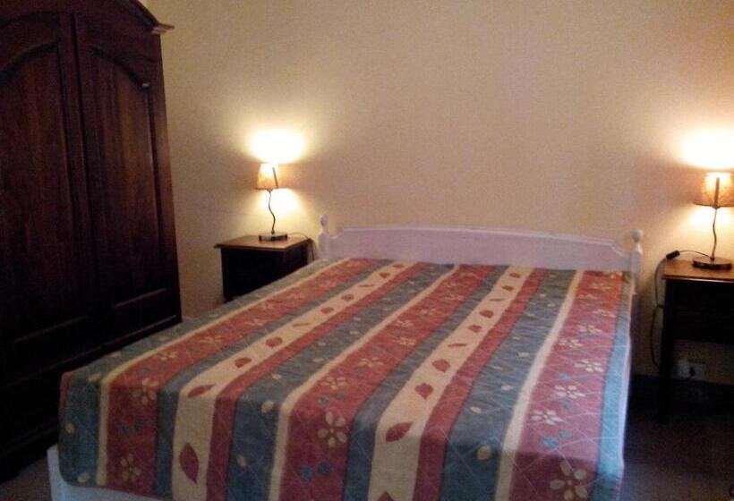 Общежитие Locanda Del Sorriso