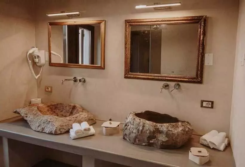 ホテル Agriturismo Pratello