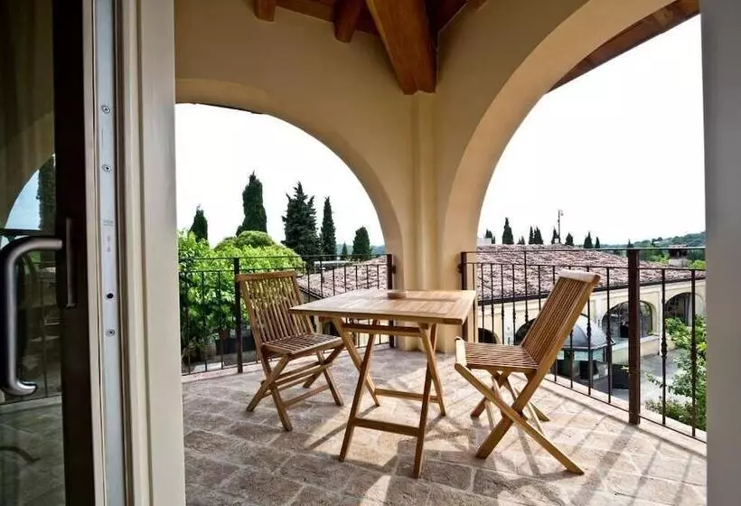 ホテル Agriturismo Pratello
