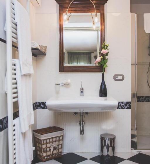 Отель Agriturismo Rivella