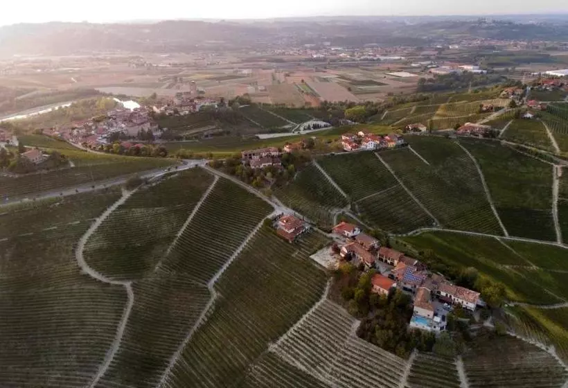 ホテル Agriturismo Rivella