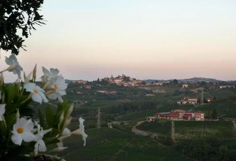 ホテル Agriturismo Rivella