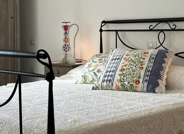 Hotelli Agriturismo Spirdo