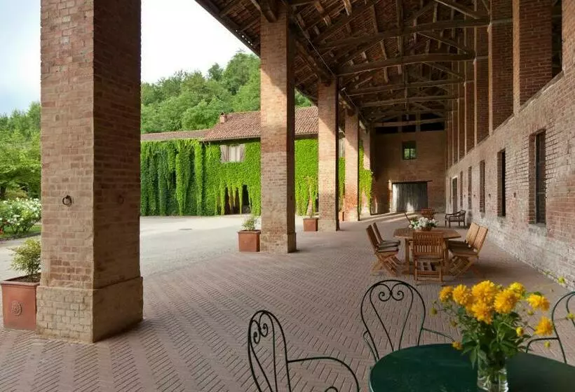 Hotelli Marchesi Incisa Winery Lodge