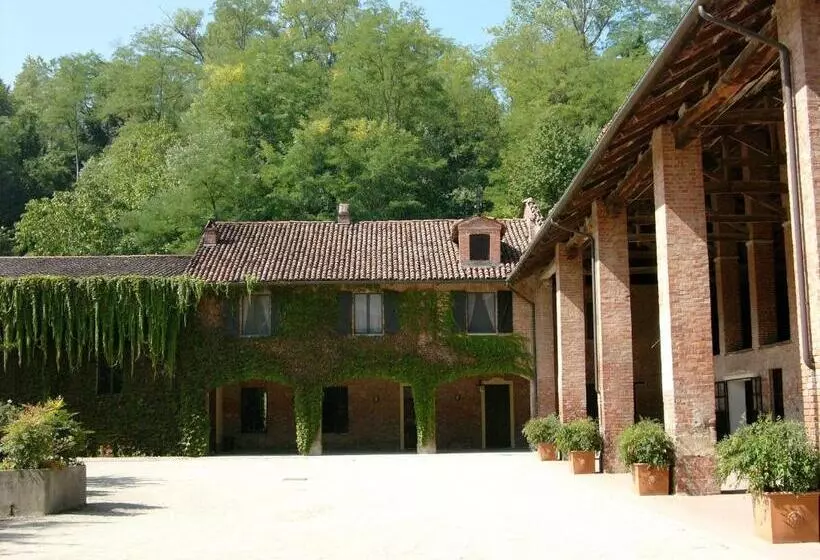 Hotelli Marchesi Incisa Winery Lodge