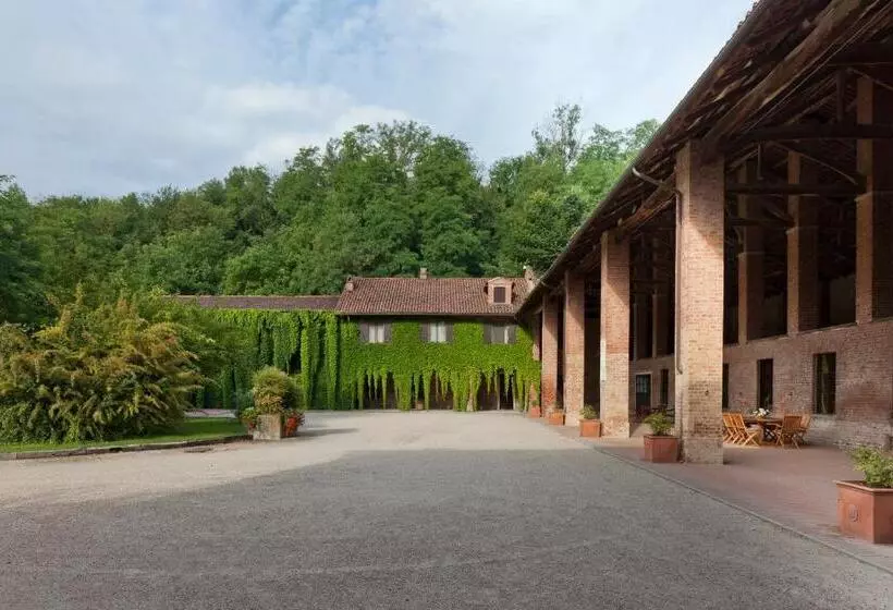 Hotelli Marchesi Incisa Winery Lodge