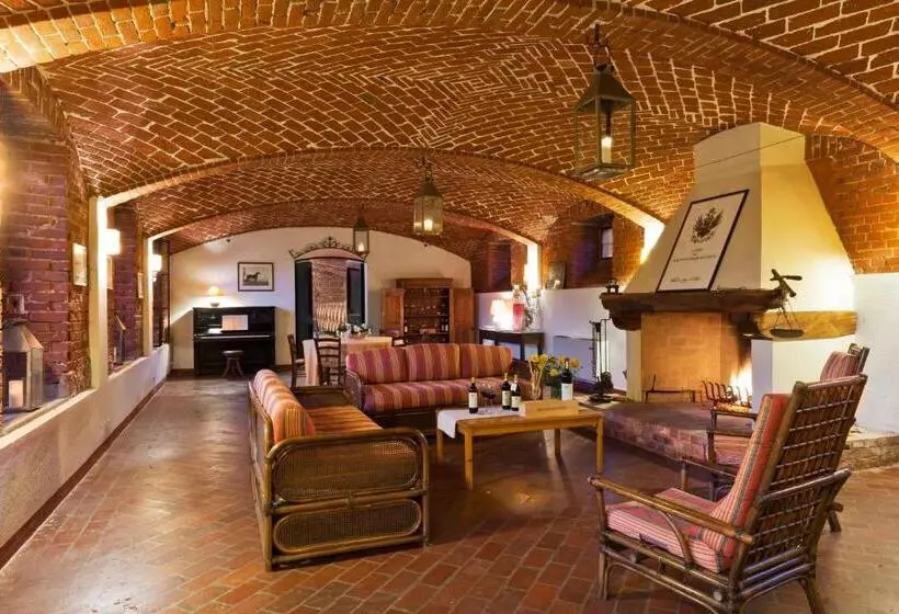 Hotelli Marchesi Incisa Winery Lodge