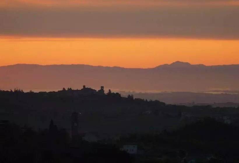 Hotelli Tenuta Tenaglia