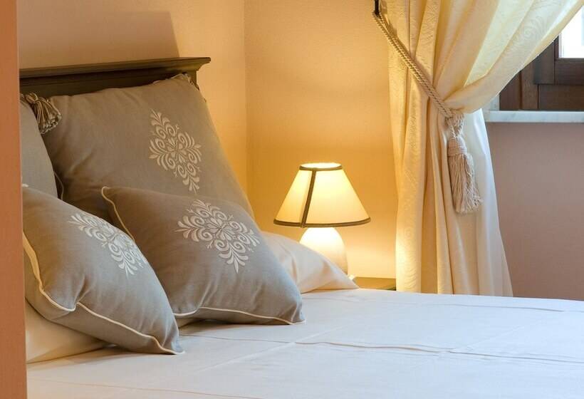 Pansiyon Piazza Azuni 18 Guest House