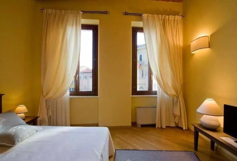 ペンション Piazza Azuni 18 Guest House