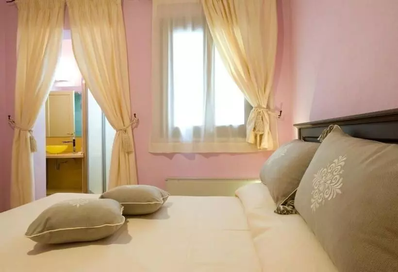 ペンション Piazza Azuni 18 Guest House