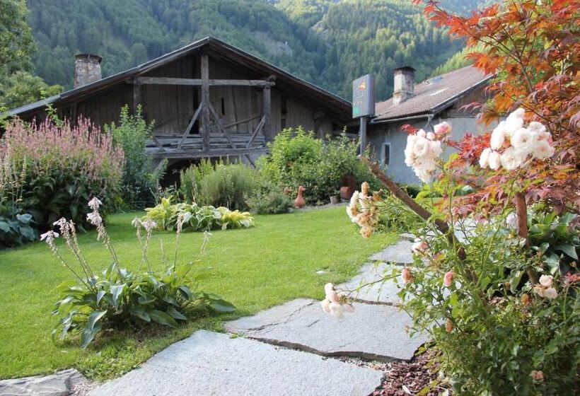 Aparthotel Garni Haus Hubertus