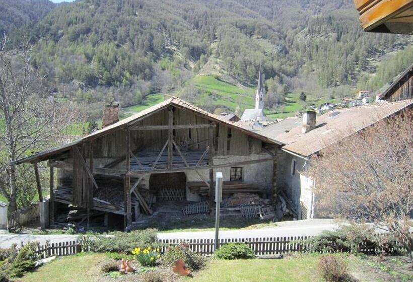 Aparthotel Garni Haus Hubertus