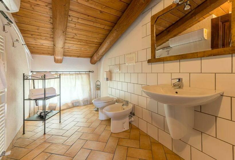 호텔 Agriturismo Il Nido Di Bacco