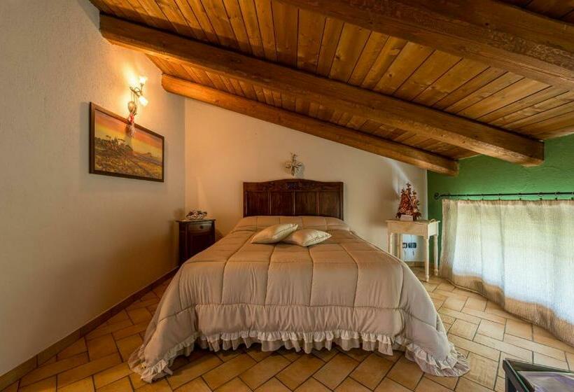 호텔 Agriturismo Il Nido Di Bacco