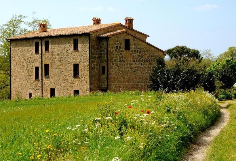 فندق Agriturismo Naioli