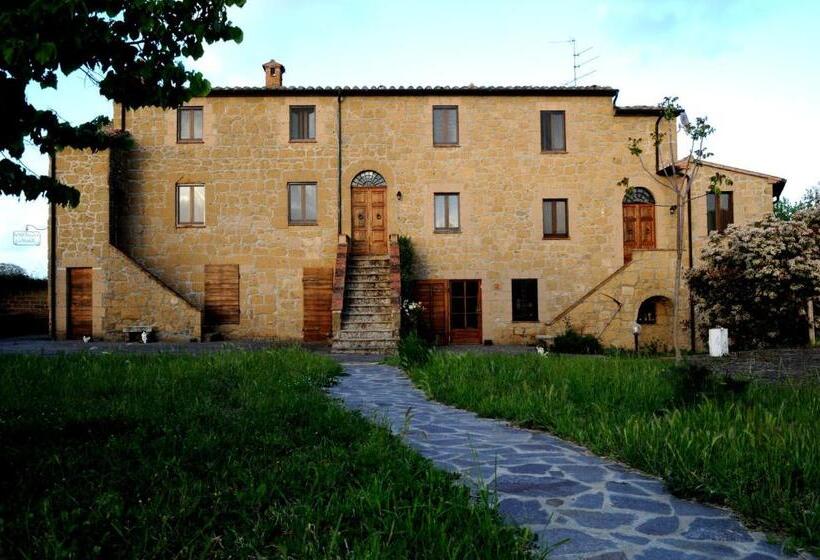 فندق Agriturismo Naioli