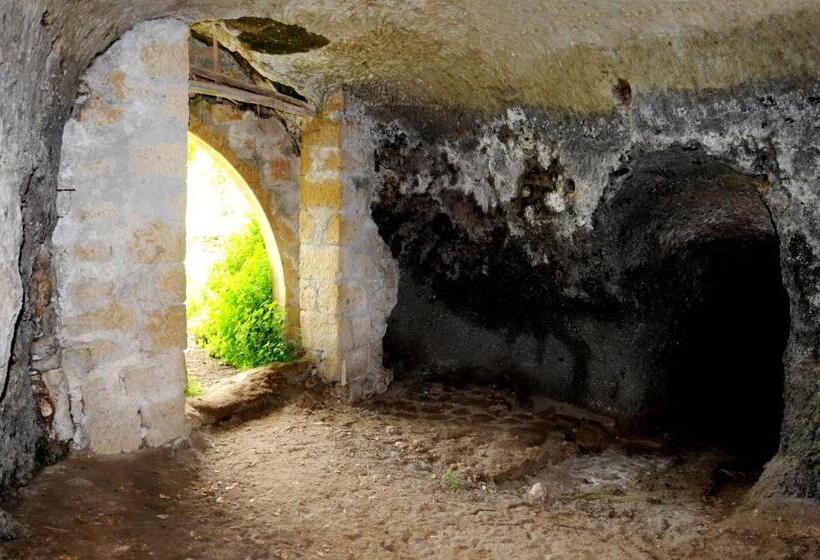 فندق Agriturismo Naioli