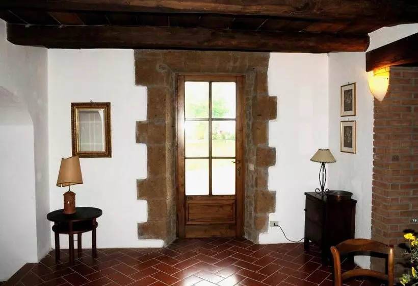 ホテル Agriturismo Naioli