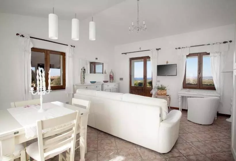 هتل Agriturismo Nuraghe Tuttusoni