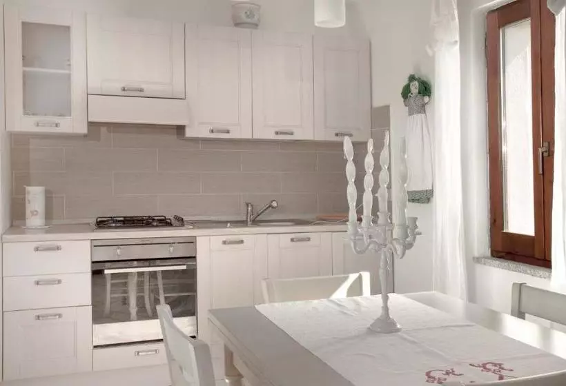 هتل Agriturismo Nuraghe Tuttusoni