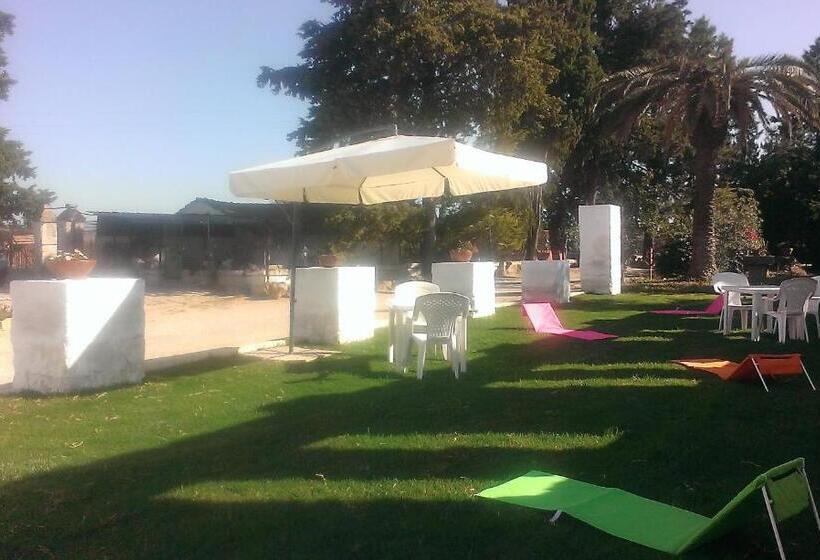 فندق Masseria Strada Agriturismo