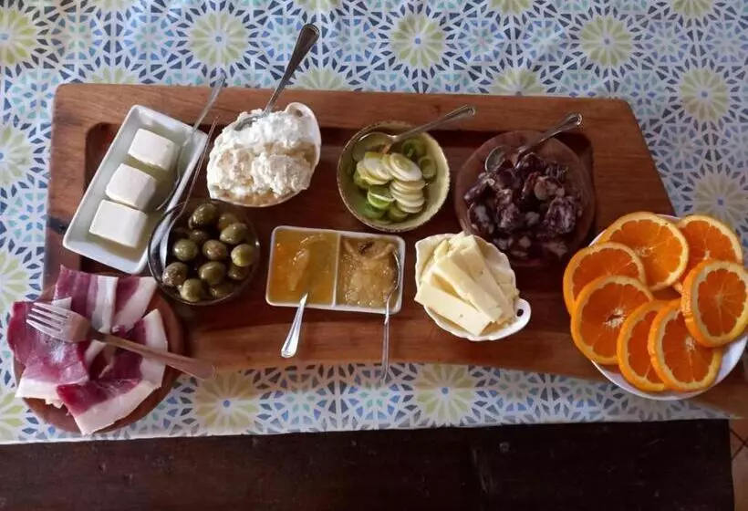 ホテル S Imbragu Farm B&b