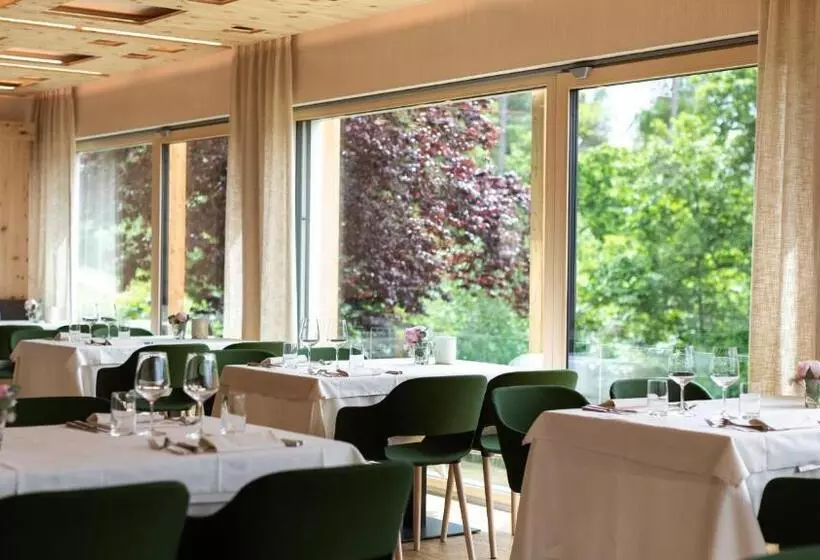 ペンション Ladurner