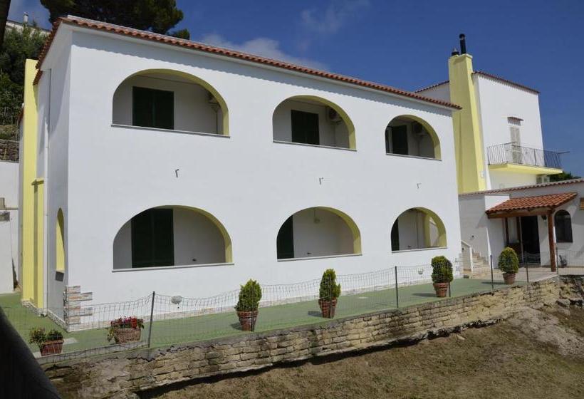 پانسیون U Campagnuolo