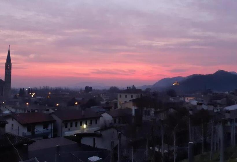 הוסטל Casa Marinelli