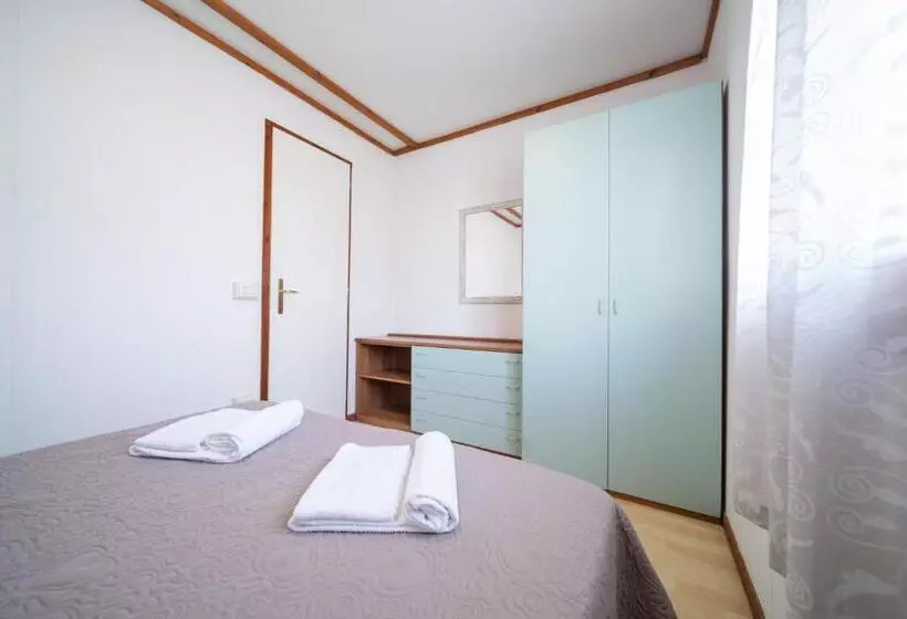 Hotelli Agriturismo E Agricamping Le Nosare