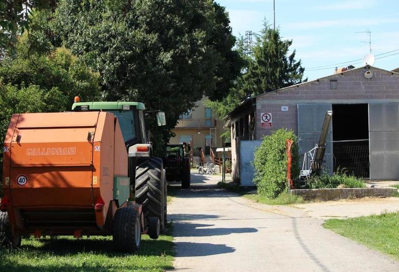 هتل Agriturismo Gon