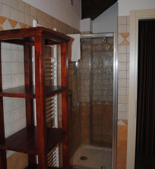 בית מלון כפרי I Filari