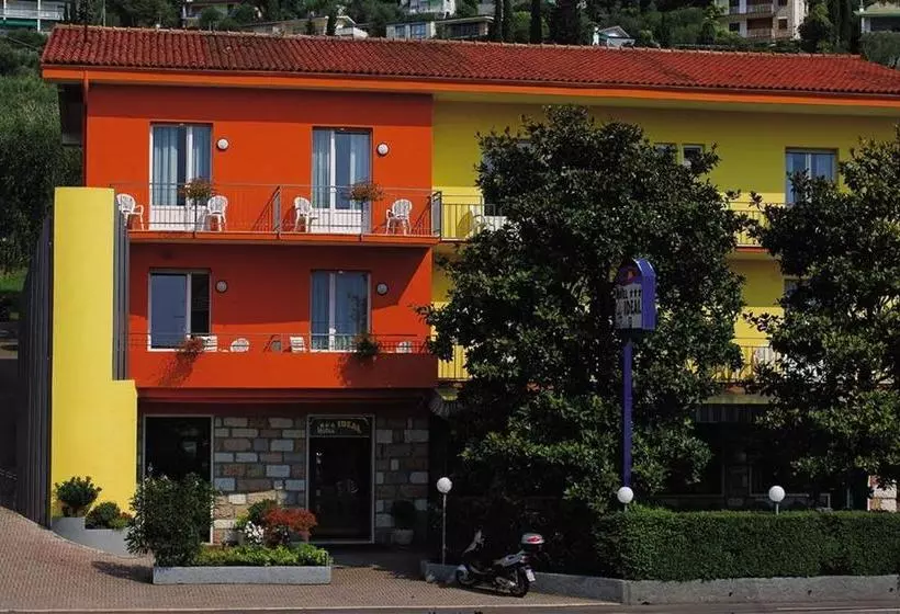Hotel Ideal