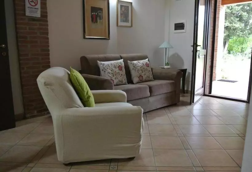 هتل Il Ghiandolino