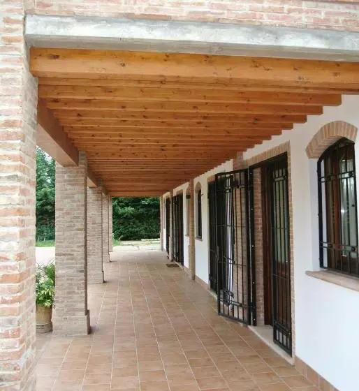 هتل Il Ghiandolino